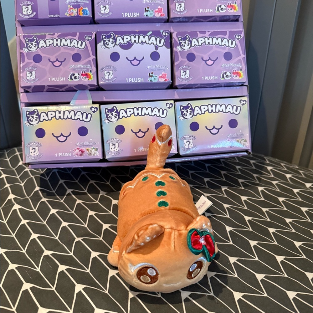 Aphmau Christmas Collection Gingerbread Cat